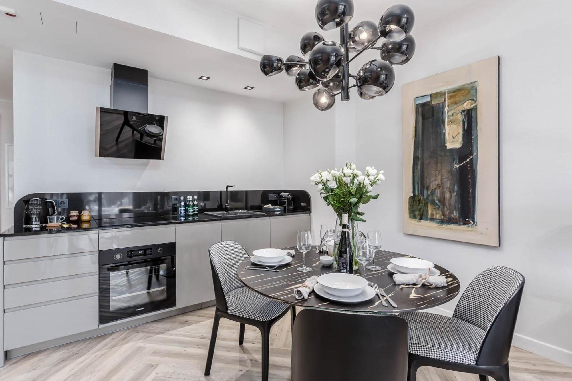 Deo Plaza - Apartamenty W Sercu Gdanska By Rent Like Home Eksteriør bilde