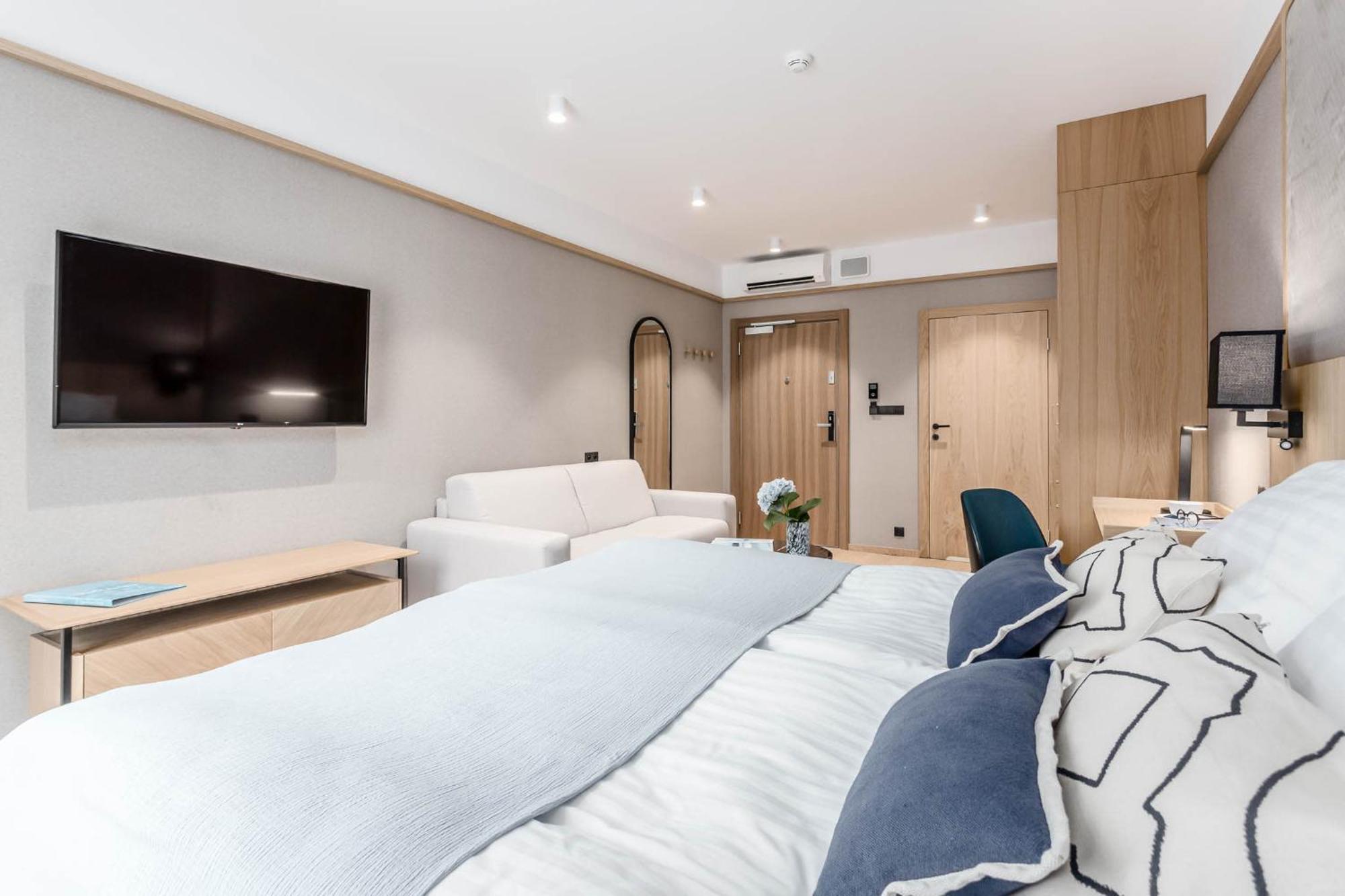 Deo Plaza - Apartamenty W Sercu Gdanska By Rent Like Home Eksteriør bilde
