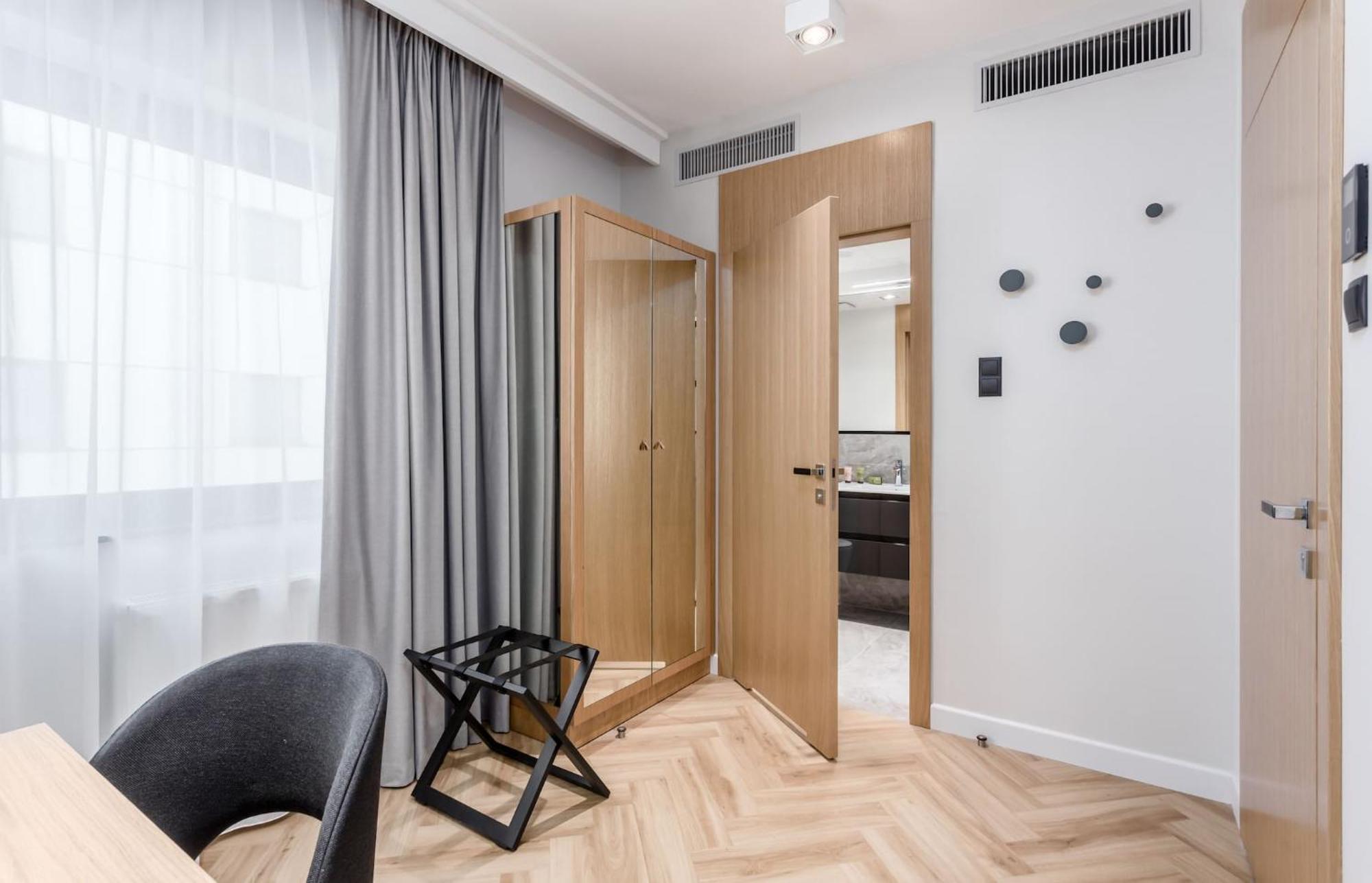 Deo Plaza - Apartamenty W Sercu Gdanska By Rent Like Home Eksteriør bilde